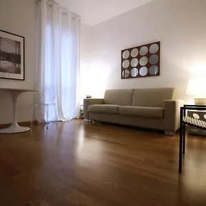 Brera - Fiori Chiari Charme Apartament