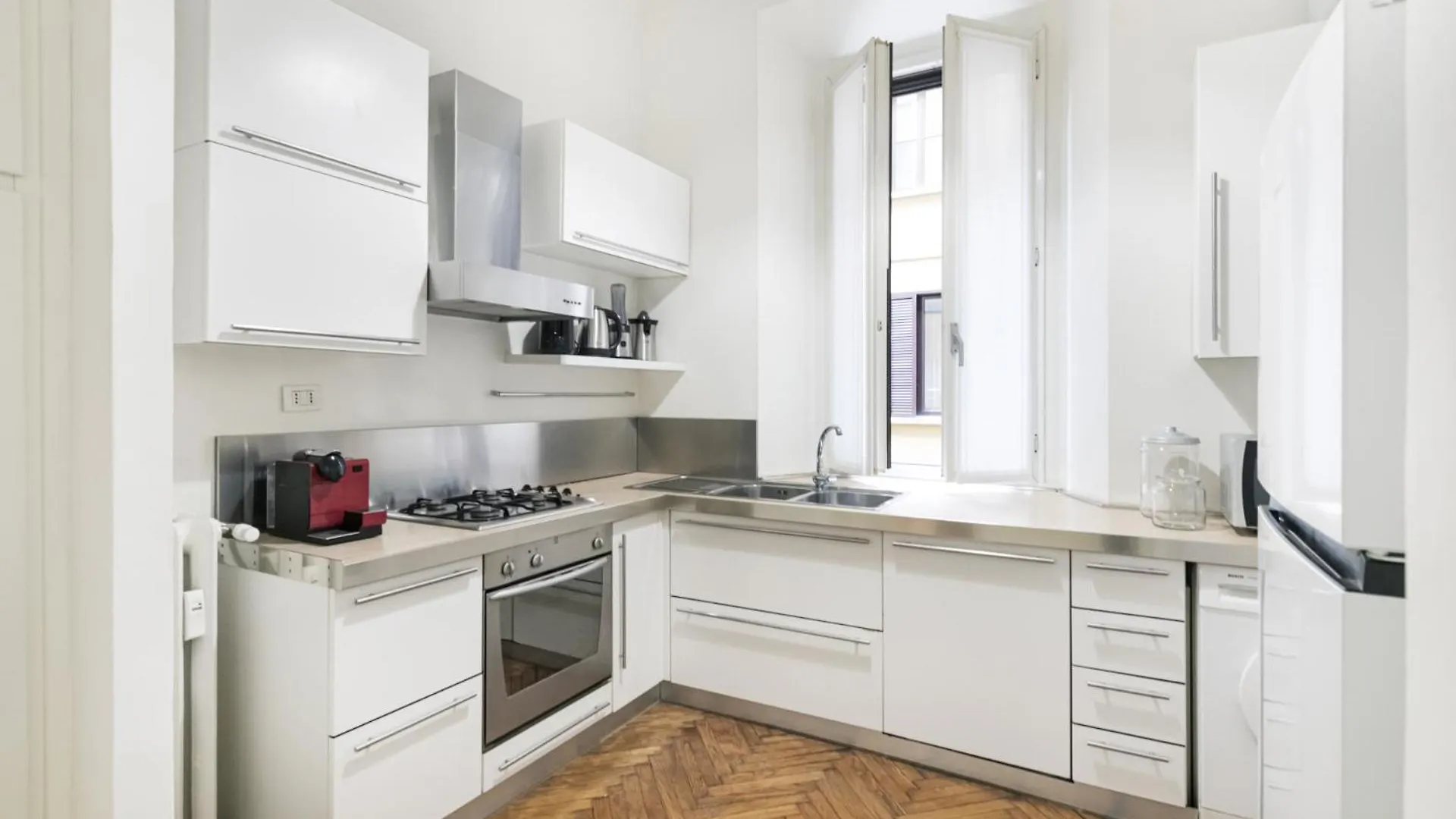 Apartament Easylife - Design Elegante A Porta Venezia Mediolan
